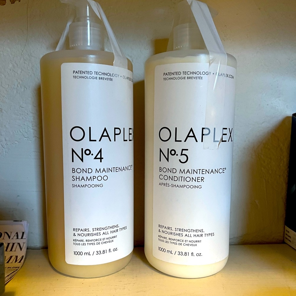 Jumbo Olaplex No.4 and no.5 shampoo and conditioner